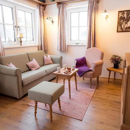 Exclusive With Sauna & Mountain Panorama Holiday home Grundlsee