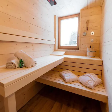 Holiday home Exclusive With Sauna & Mountain Panorama Grundlsee